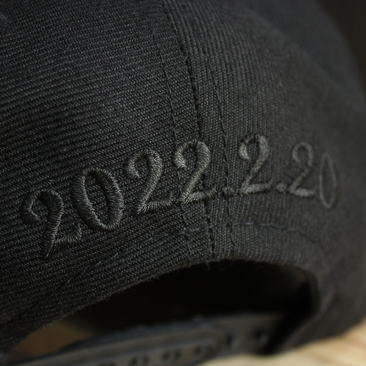 DAY TO DAY "KANJI" 3D EMBROIDERY CAP Black x Black 立体刺繍「日日」キャップ